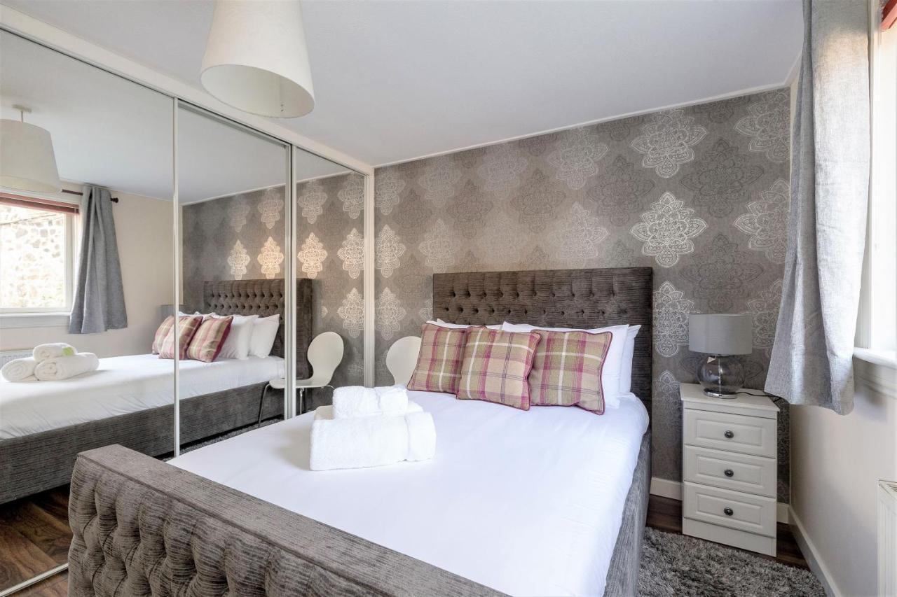 Stunning 1 Bed At Holyrood Palace & Arthurs Seat 에든버러 외부 사진