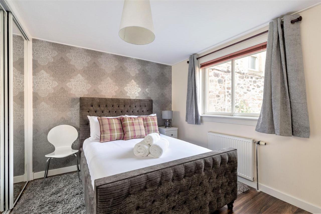 Stunning 1 Bed At Holyrood Palace & Arthurs Seat 에든버러 외부 사진