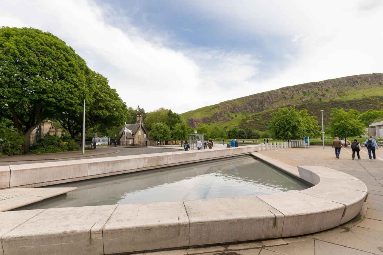 Stunning 1 Bed At Holyrood Palace & Arthurs Seat 에든버러 외부 사진
